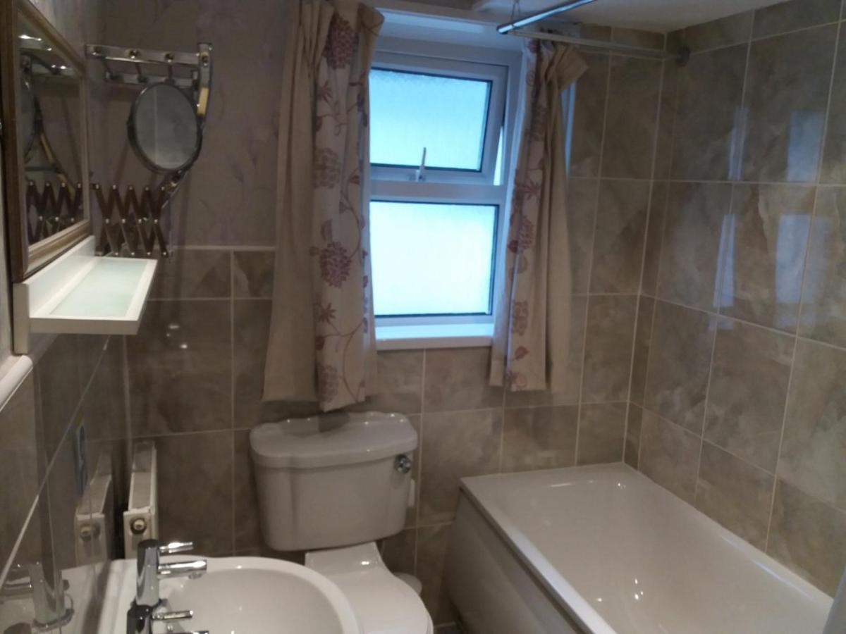 Beachcomber 3* Суонси